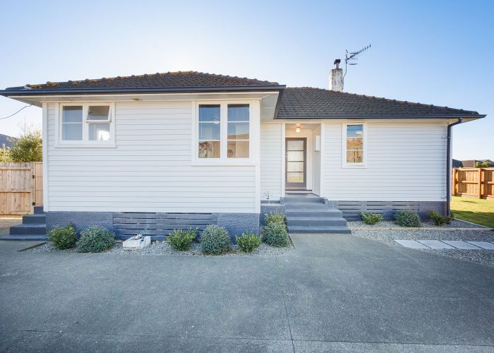  at 2 Avon Terrace, Roslyn, Palmerston North, Manawatu / Whanganui