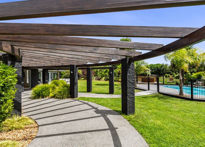  at 2 Hillbrook Way, Tamahere, Hamilton