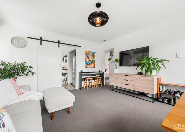  at 4/12 Poplar Grove, Ebdentown, Upper Hutt