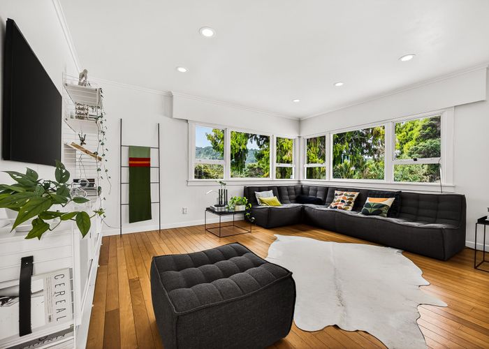  at 6 Walker Road, Henderson Valley, Waitakere City, Auckland