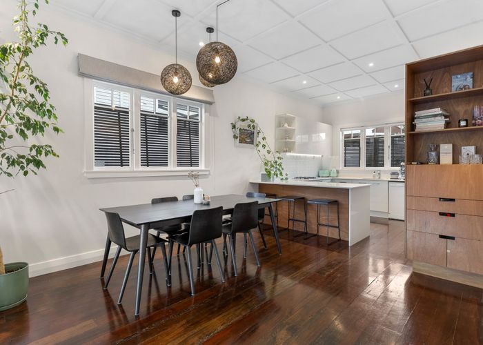  at 1/14 Mahara Avenue, Birkenhead, North Shore City, Auckland