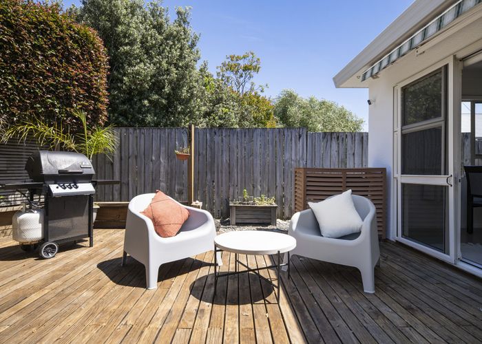  at 152A Hutchinson Avenue, New Lynn, Waitakere City, Auckland