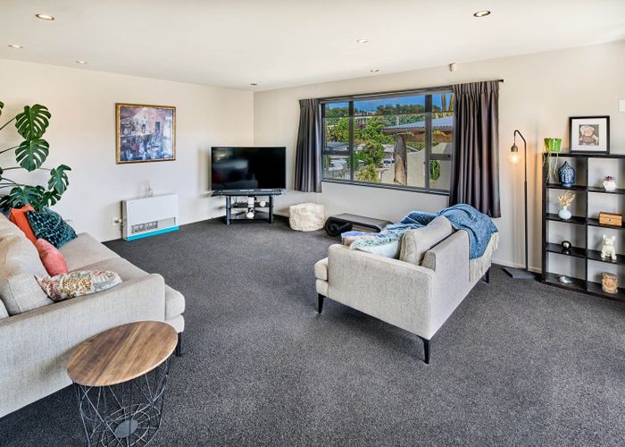  at 104 Renown Road, Raumati South, Kapiti Coast, Wellington