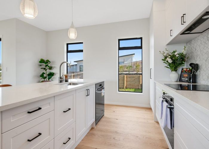  at 4D Forlong Rise, Helensville, Helensville