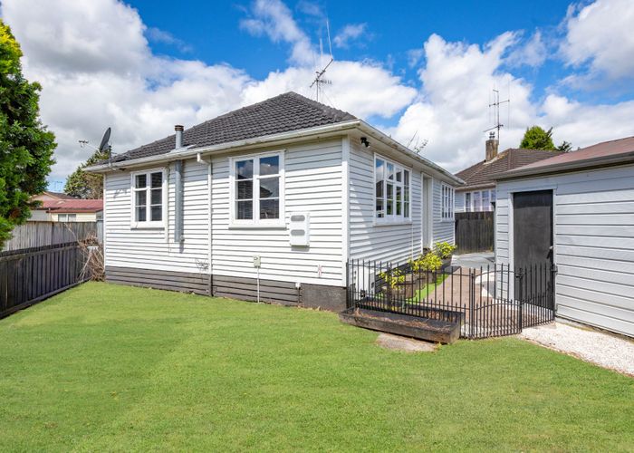  at 5 Le Quesne Place, Fairfield, Hamilton, Waikato