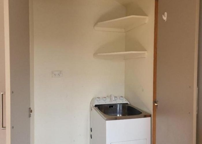  at 42 Fitzroy RD, Fitzroy, New Plymouth