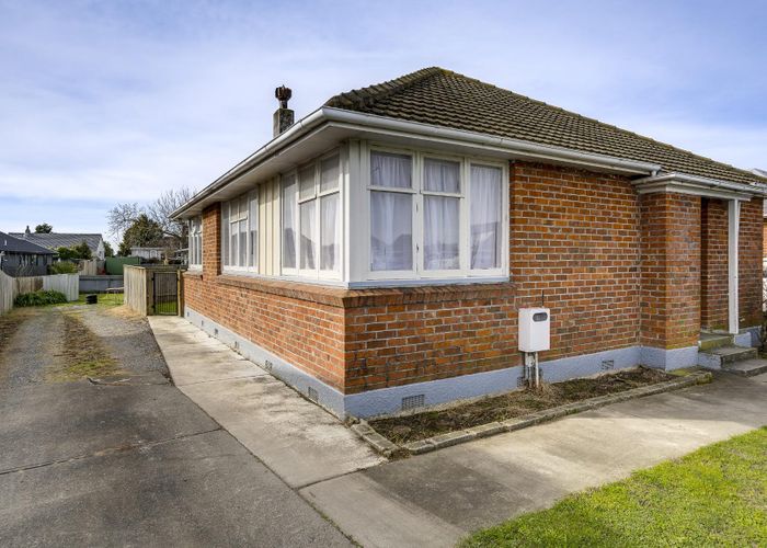  at 1222 Cunningham Crescent, Mayfair, Hastings