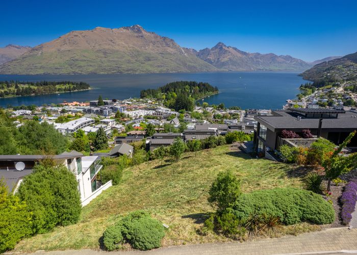  at 50 Belfast Terrace, Queenstown Hill, Queenstown-Lakes, Otago