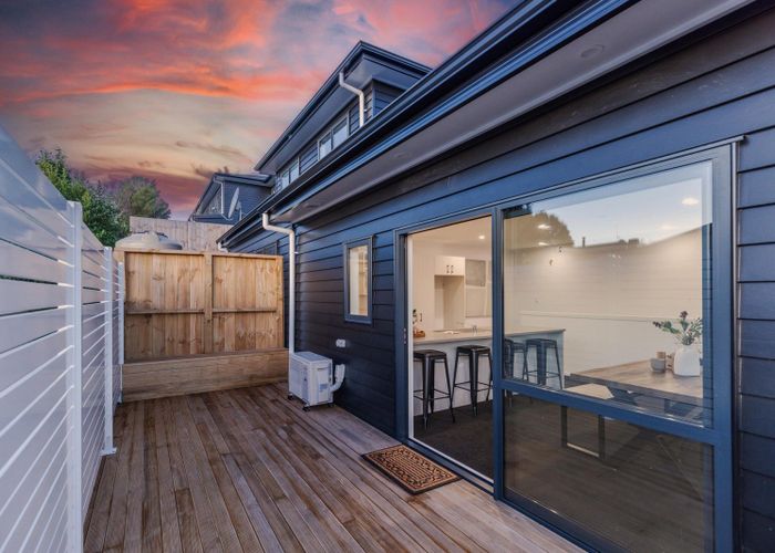  at Units 1-4/52 Gibson Road, Dinsdale, Hamilton, Waikato