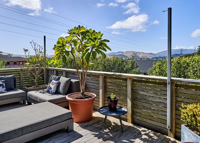  at 147 Navigation Drive, Whitby, Porirua