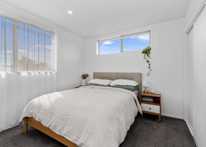 at 2/48 Ward Street, Addington, Christchurch