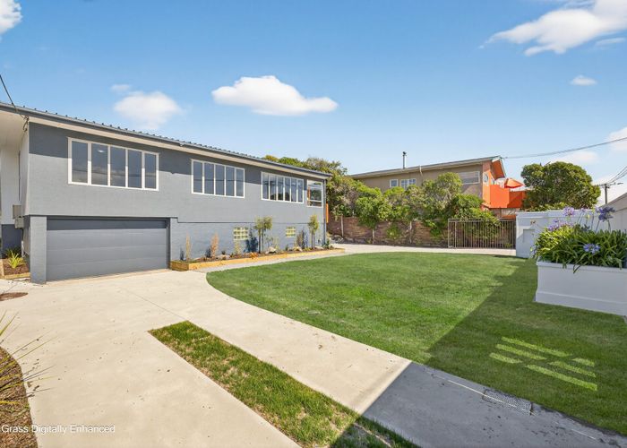  at 526 Marine Parade, South New Brighton, Christchurch City, Canterbury