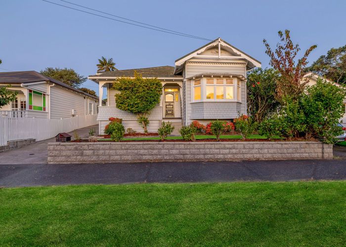  at 12 Prospect Terrace, Mount Eden, Auckland