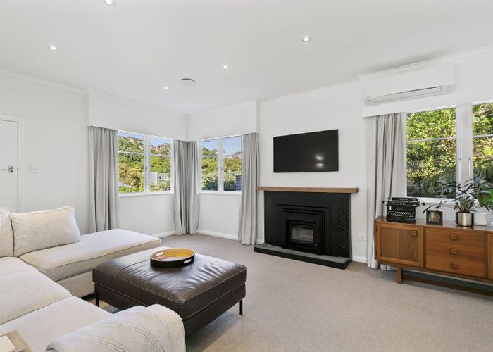  at 51 Jackson Street, Island Bay, Wellington