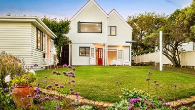  at 18 Rugby Road, Birkenhead, Auckland