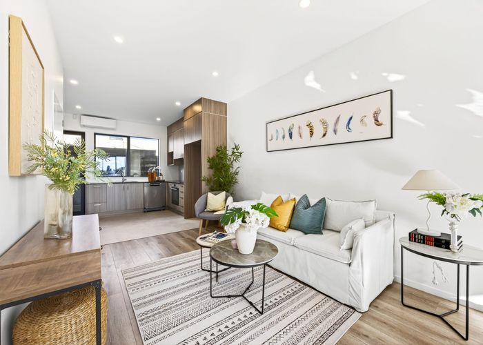  at 233 Great North Road, Henderson, Waitakere City, Auckland