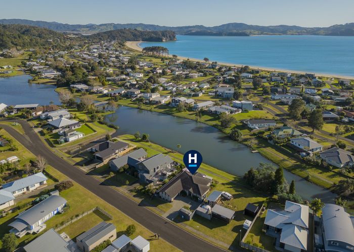  at 14 Motukorure Parade, Cooks Beach, Thames-Coromandel, Waikato