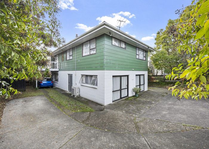  at 113 Seymour Road, Sunnyvale, Waitakere City, Auckland