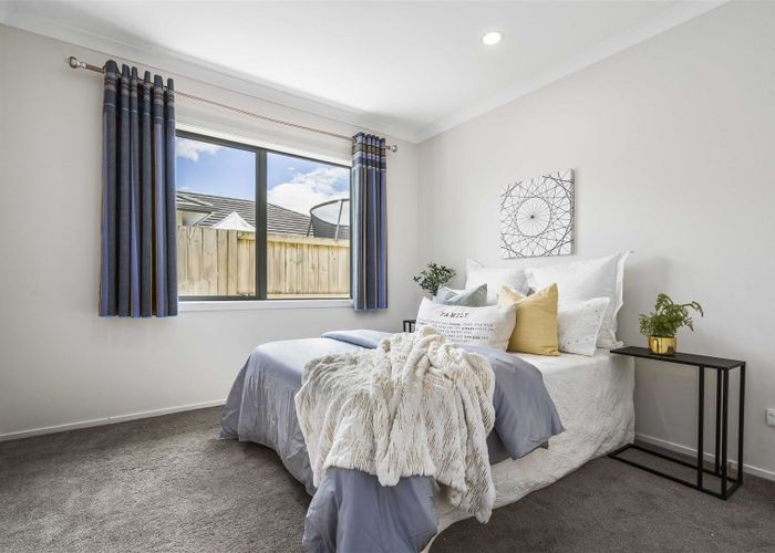  at 52 Sirius Crescent, Rototuna North, Hamilton
