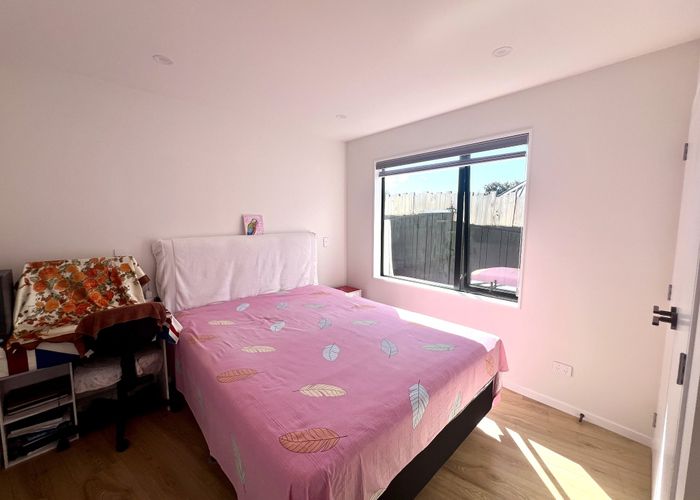  at 1A Cambric Place, Botany Downs, Manukau City, Auckland