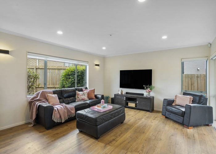  at 17C Drake Street, Howick, Auckland
