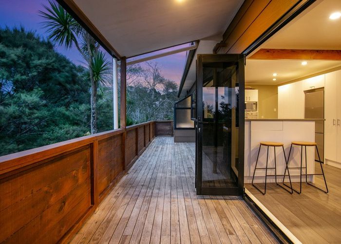  at 60 Scott Road, Stanmore Bay, Whangaparaoa