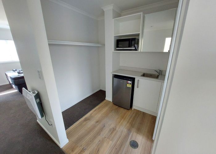  at 1A/5 Mount View Road, Melville, Hamilton, Waikato