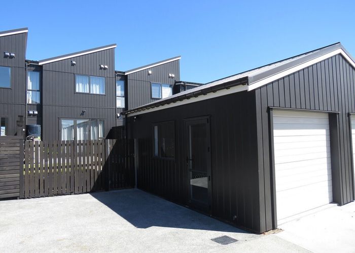  at 80 Nugget Avenue, Hobsonville, Waitakere City, Auckland