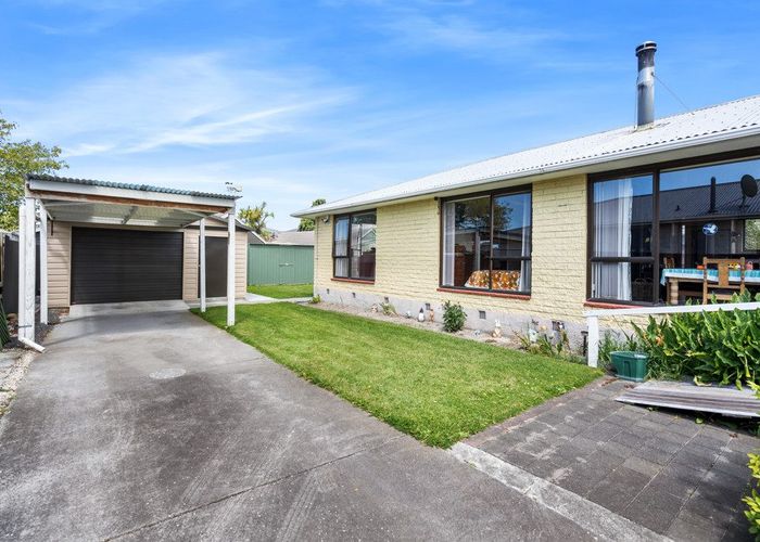  at 12 Cob Crescent, Woolston, Christchurch City, Canterbury