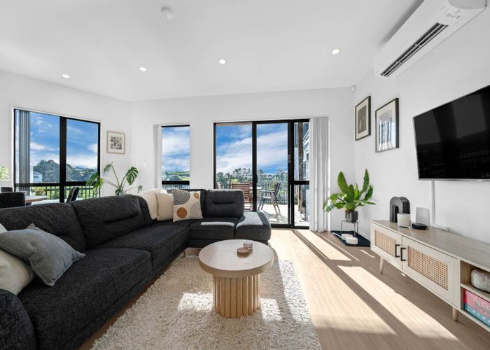  at 51 Rana Road, Flat Bush, Manukau City, Auckland