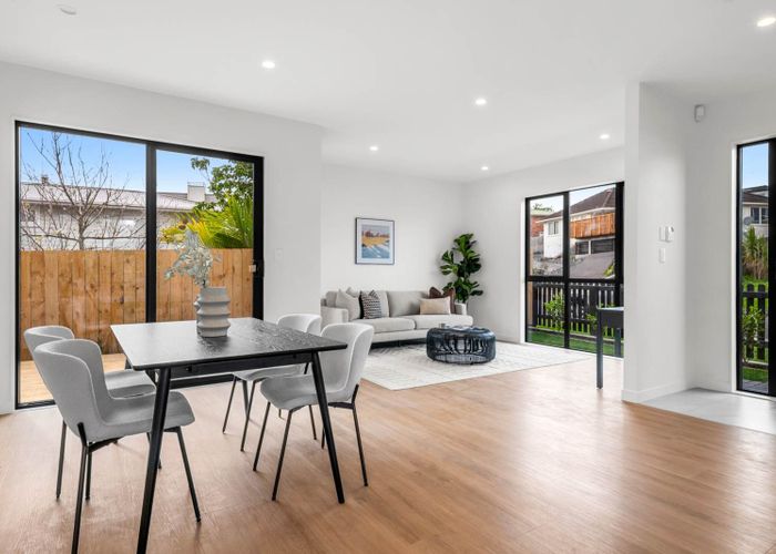  at 7A September Place, Forrest Hill, North Shore City, Auckland