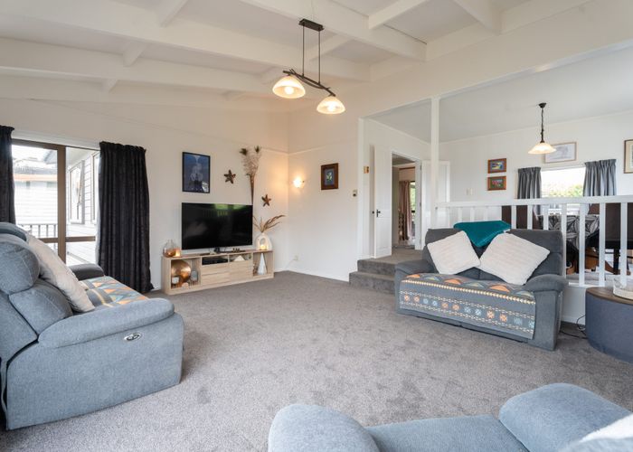  at 27 Inlet View, Titahi Bay, Porirua