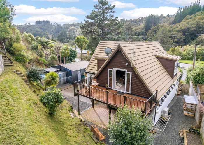  at 246 Plateau Road, Te Marua, Upper Hutt