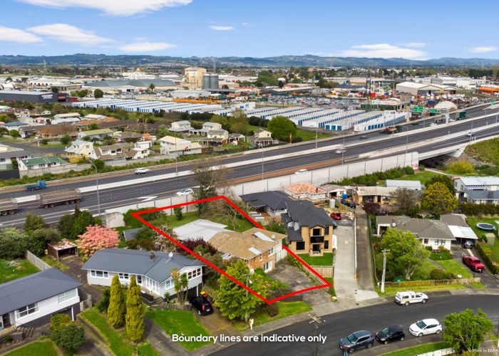  at 52 Greenmeadows Avenue, Manurewa East, Auckland
