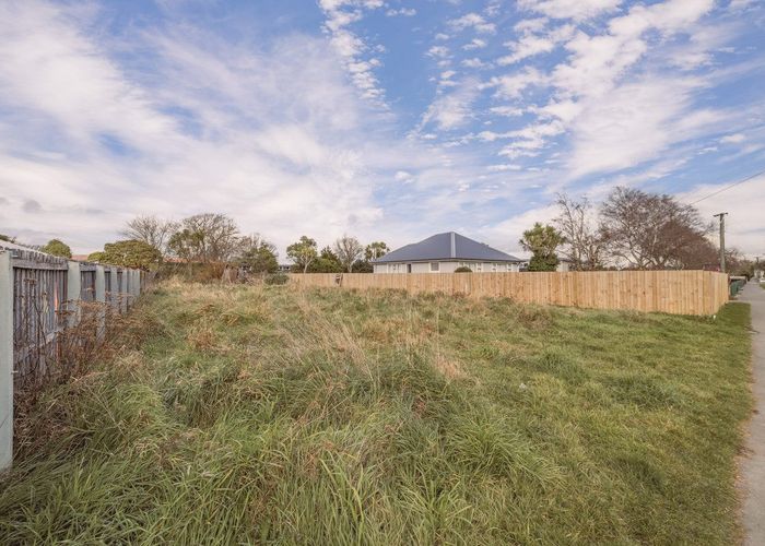  at 106 Breezes Road, Avondale, Christchurch