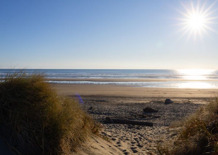  at 2 Ocean Beach Street, Foxton Beach, Horowhenua, Manawatu / Whanganui
