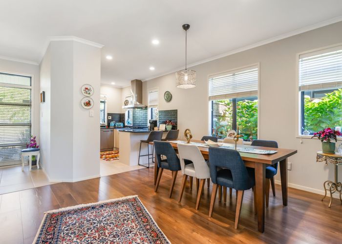  at 20 Trecarne Street, Karaka