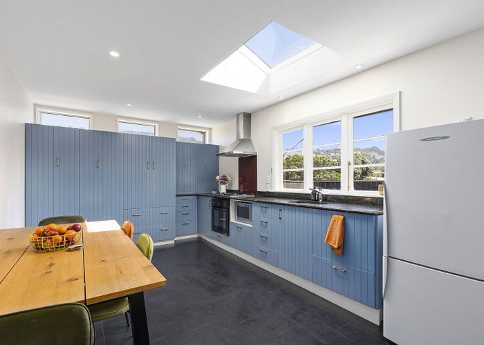  at 1/48 Lyall Parade, Lyall Bay, Wellington