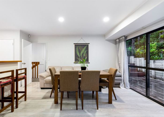  at 22 Darcy Place, Massey, Auckland