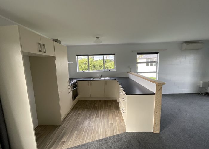  at 12 Warren Place, Frankleigh Park, New Plymouth