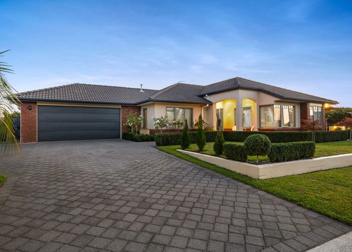  at 22 Manor Park Drive, Pyes Pa, Tauranga