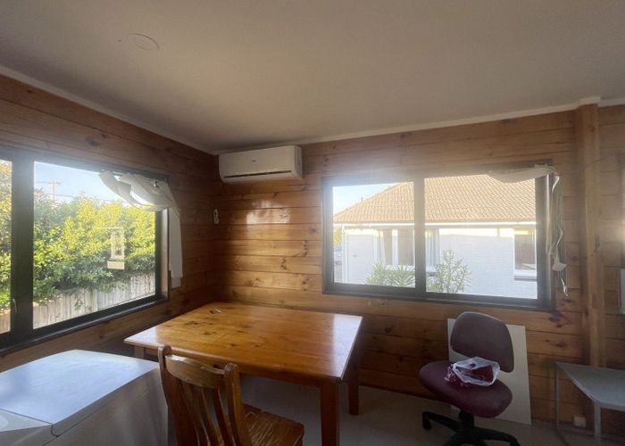  at 41 College Road, Northcote, Auckland