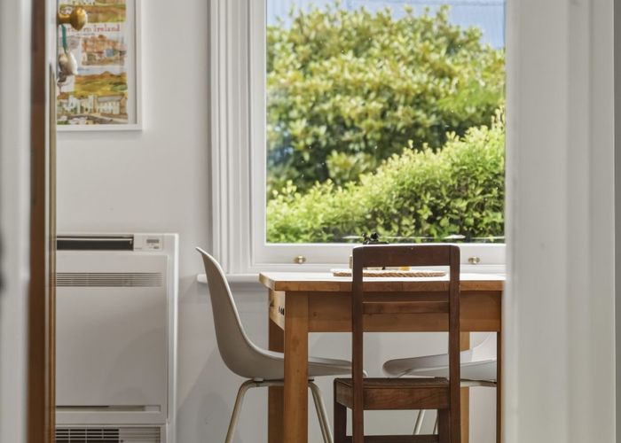  at 10 Hart Street, Belleknowes, Dunedin, Otago