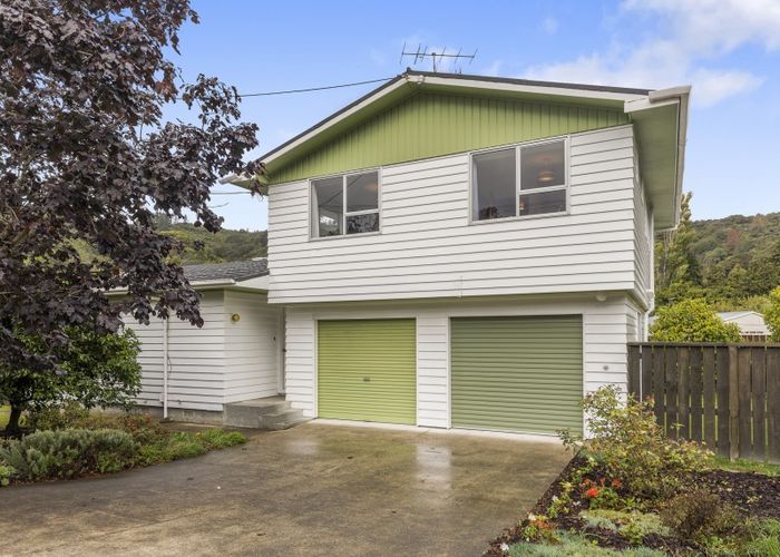  at 5 George Street, Stokes Valley, Lower Hutt