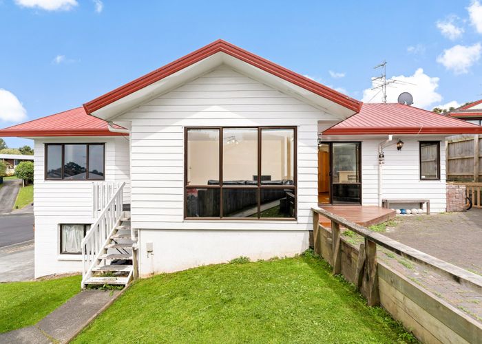  at 7 Clarion Place, Glendene, Auckland