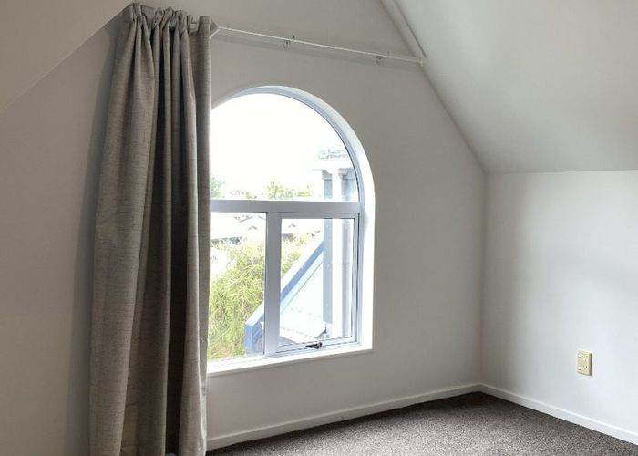  at 2/179 Riccarton Road, Riccarton, Christchurch