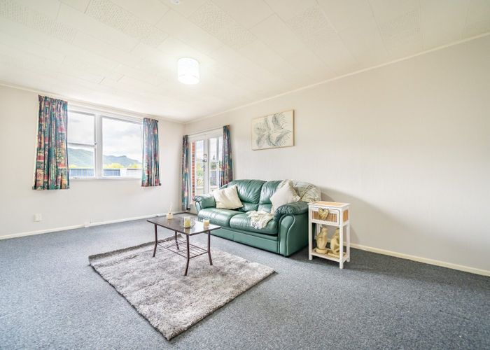  at 1/113 Clouston Park Road, Clouston Park, Upper Hutt, Wellington