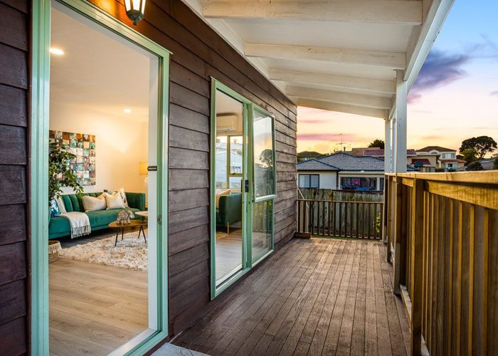  at 1/6 Beverly Place, New Lynn, Auckland