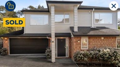  at 33C Cliff View Drive, Green Bay, Auckland