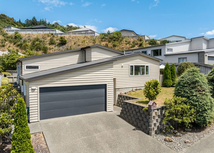  at 66 Staithes Drive North, Whitby, Porirua, Wellington